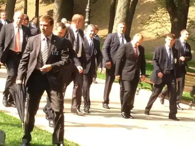 Какие уроки из убийства Хаменеи должна извлечь Россия и Путин. Указал офицер 