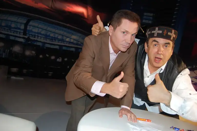 Сегодня у моего старинного друга Саши Мягченкова хэппибездник. sadalskij